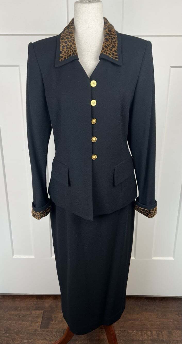 Albert Nipon Suit 8 Black Wool Crepe Leopard Trim Gold Lion Button Skirt Set